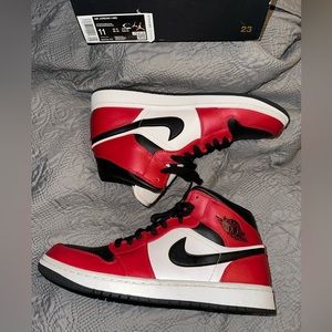 Size 11 - Jordan 1 Mid Chicago Black Toe 2020